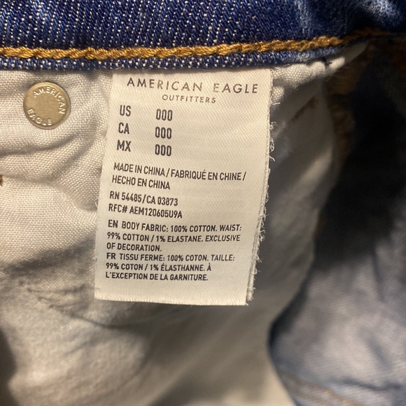 American Eagle comfort stretch waistband distressed shorts size 000 - Picture 5 of 5